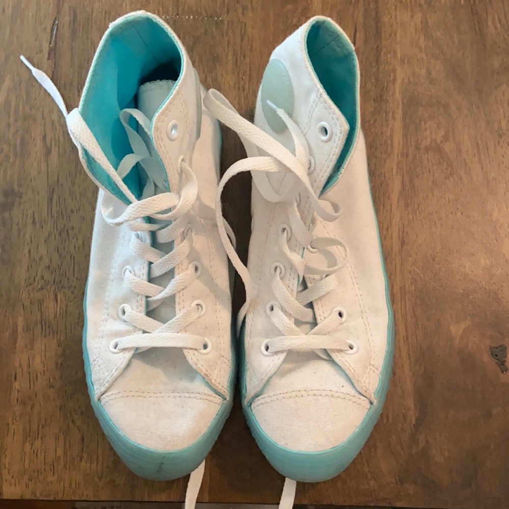 Kids Converse Size 4